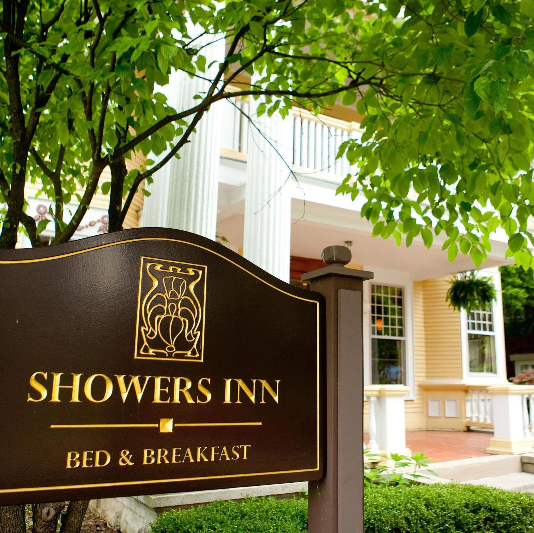 Showers Inn Bloomington Exteriér fotografie